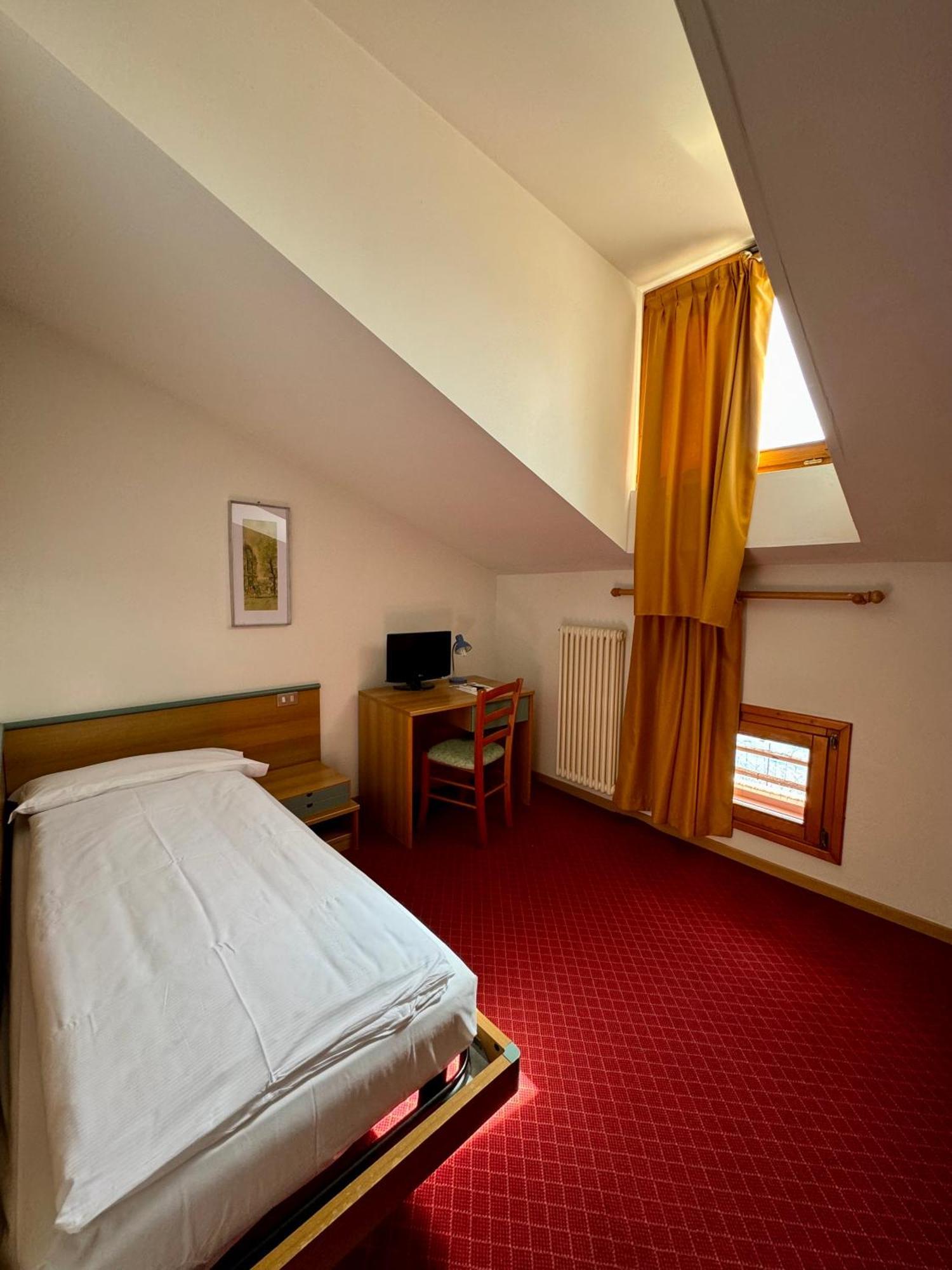 Hotel Geier Torbole Sul Garda Εξωτερικό φωτογραφία