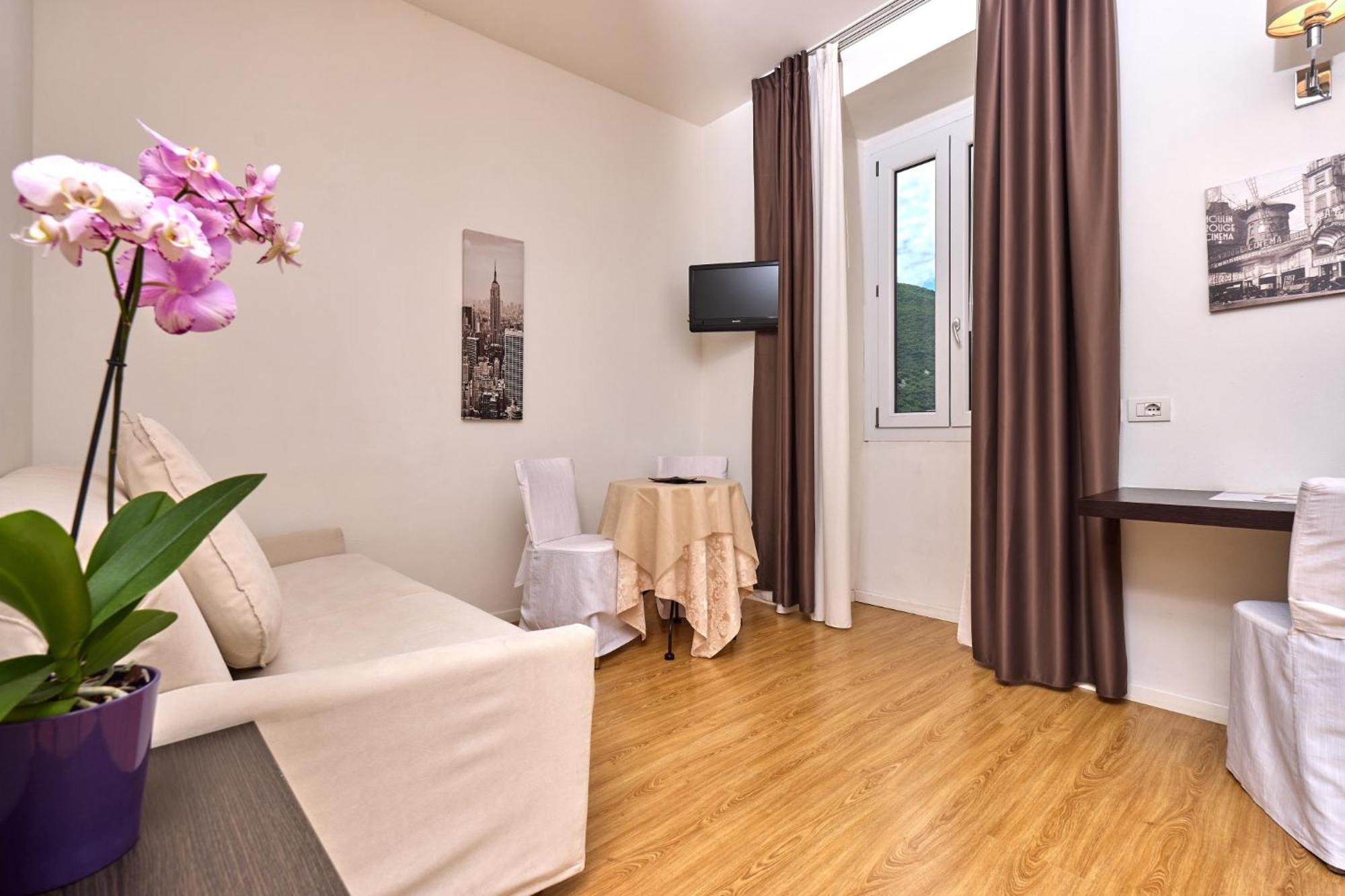 Hotel Geier Torbole Sul Garda Εξωτερικό φωτογραφία