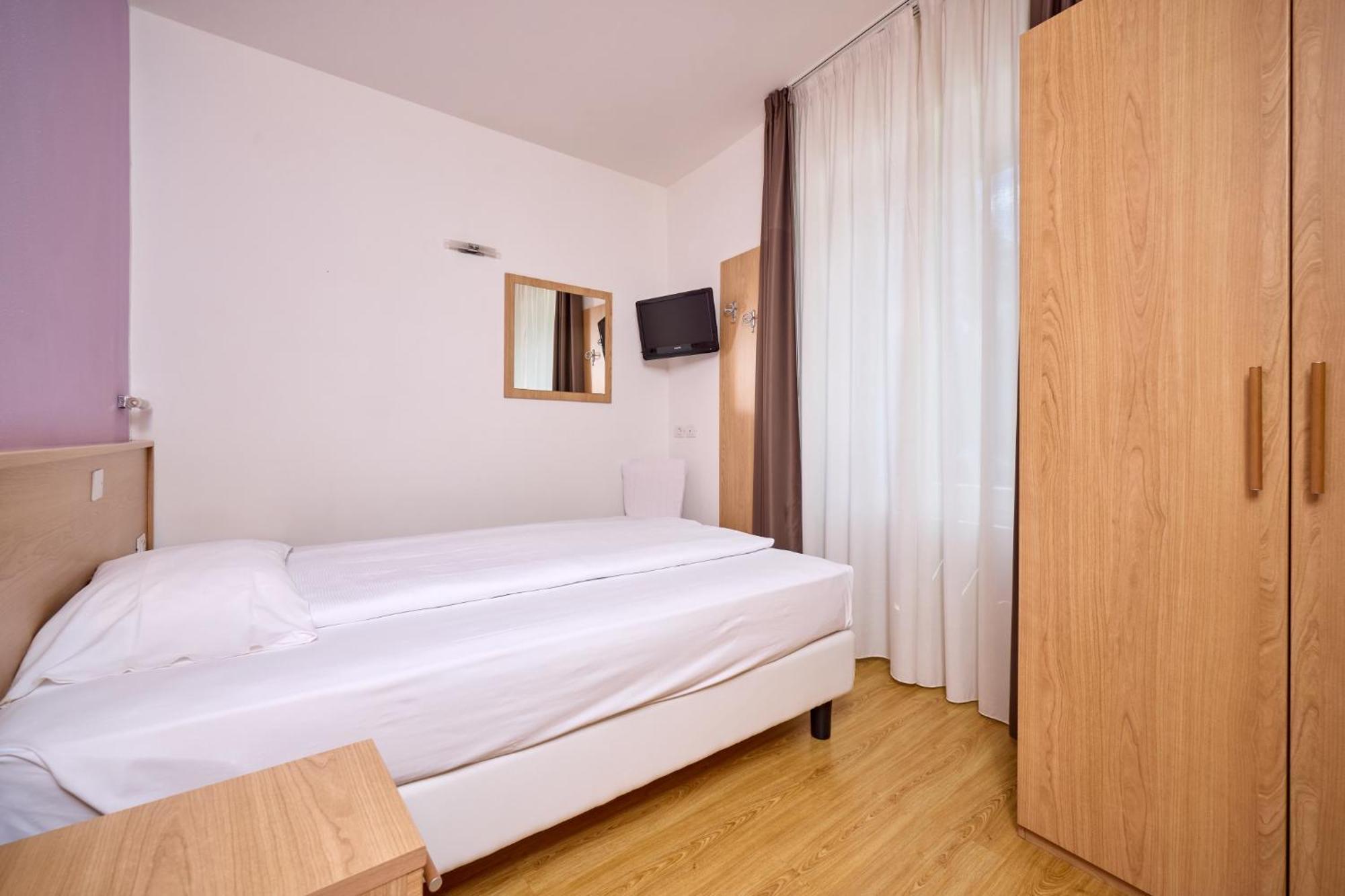 Hotel Geier Torbole Sul Garda Εξωτερικό φωτογραφία